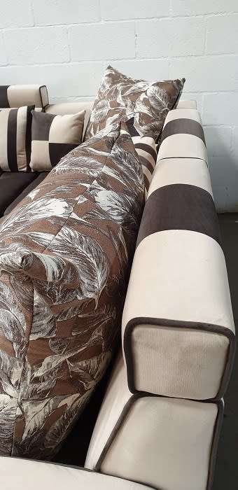 Lounge Suites Special