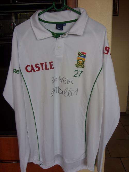 JACQUES KALLIS SIGNED REEBOCK SHIRT WITH NUMBER 27