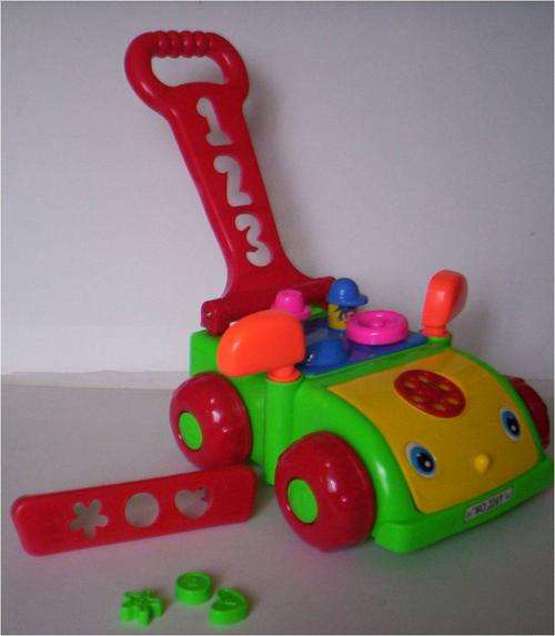 TODDLER CART WITH ACTIVITY CENTRE ***BEST BUY***