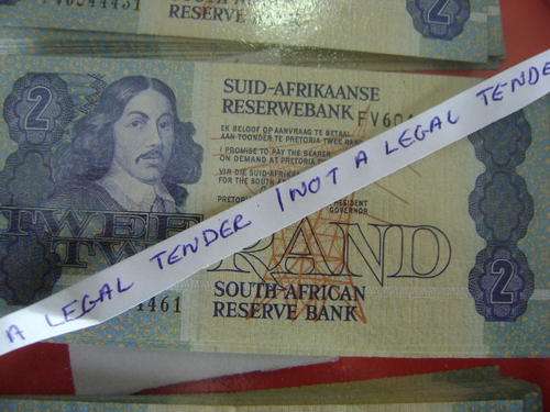 r2 banknotes 40 notes . Consequetive numbers  crisp from 461-500 g de kock