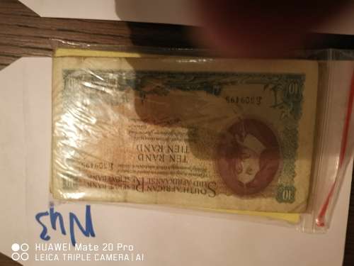 50 X R10 NOTE IN GOOD CONDITION