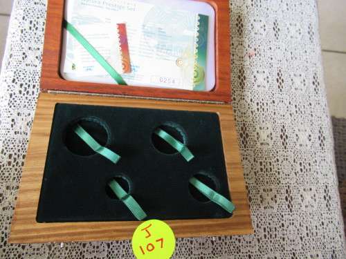 Unique and beautiful coin holder box