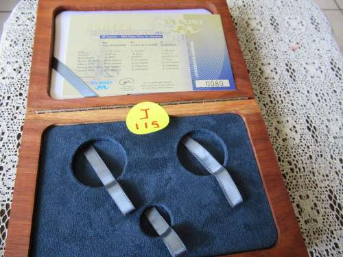 Unique and beautiful coin holder box