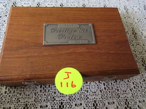 Unique and beautiful coin holder box