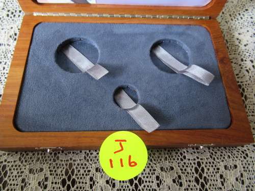 Unique and beautiful coin holder box