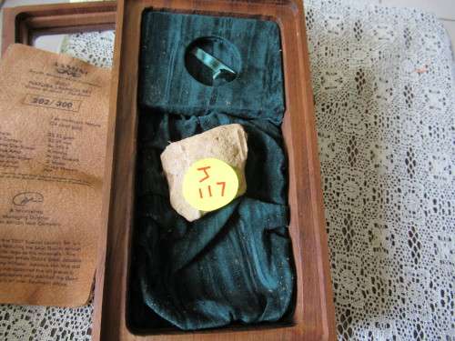 Unique and beautiful coin holder box