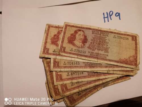 20 x R1 banknotes