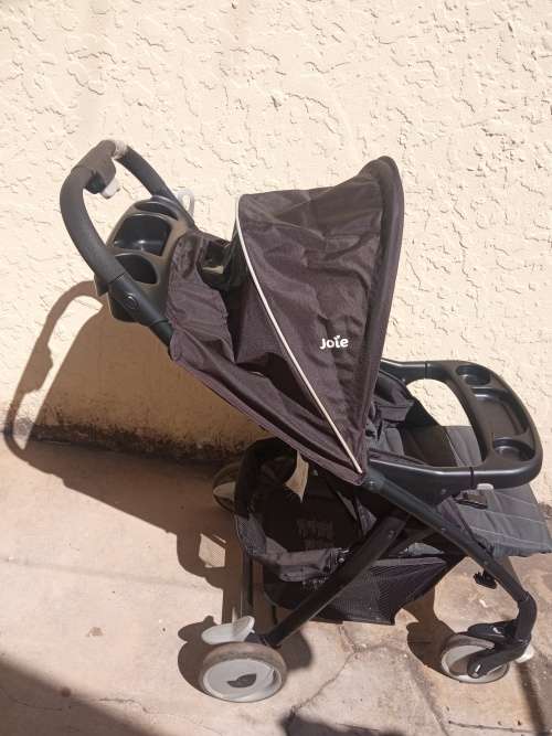 JOIE BABY STROLLER