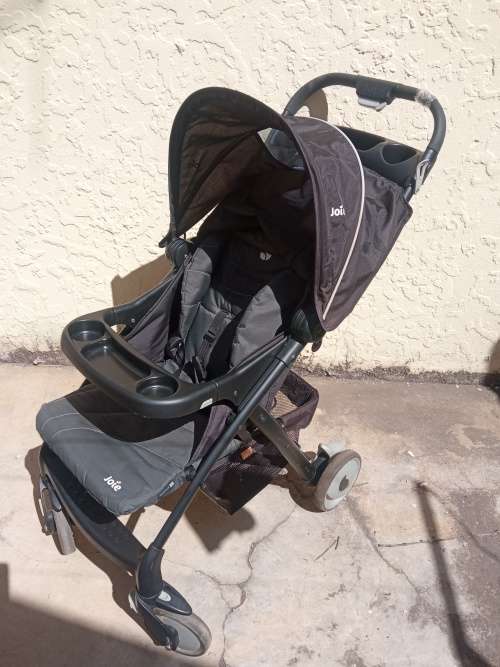 JOIE BABY STROLLER