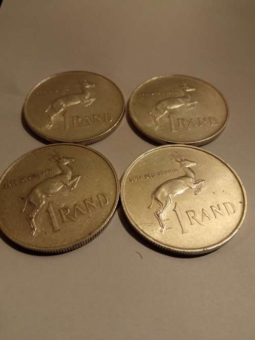 A LOT OF 4 - R1 ONE RAND COINS 1966-67