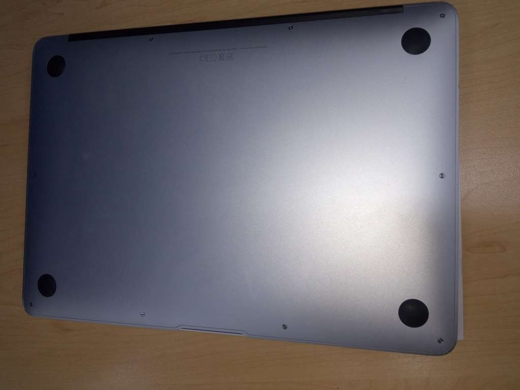 APPLE MACBOOK AIR (NEW BATT)