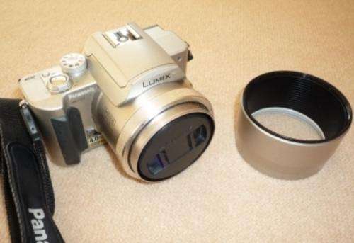 Panasonic Lumix FZ10