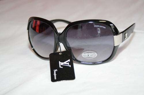 BRAND NEW LOUIS VIUTTON SUNGLASSES