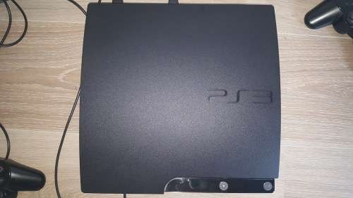 [GREAT DEAL] PS3 + 2 controllers  + 2 games - good condition