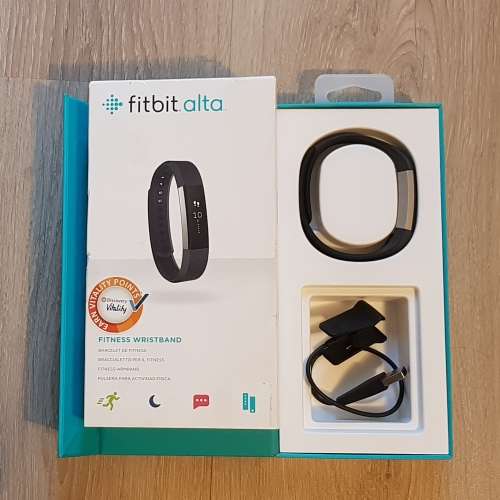 Fitbit Alta (Large, Black) LIKE NEW!