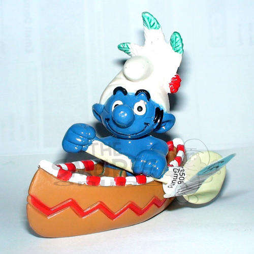 The Smurfs: Indian Smurf with canoe - Smurfs Movie