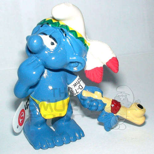 The Smurfs: Indian Smurf with peace pipe - Smurfs Movie