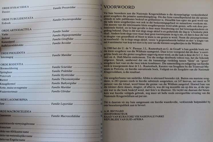 Veldgids tot die soogdiere van die Nasionale Krugerwildtuin deur Pienaar, Joubert, Hall-Martin ens.