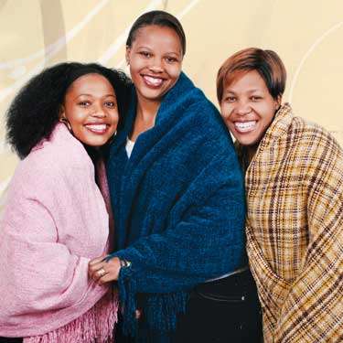 Ladies Thow for Winter