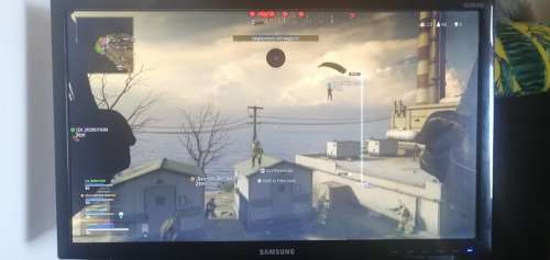 ps4 pro 1tb&2 controller & tv