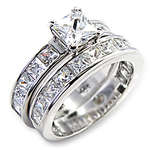 AMAZING 2 PIECE WEDDING RING CLAD IN 14KT GOLD**FREE EARRINGS** size 5/6/7/8/9/10