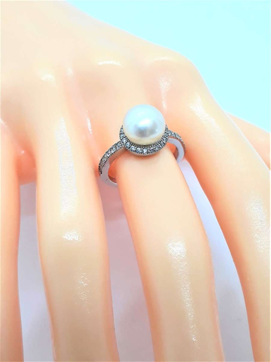 Natural Pearl Sterling Silver Ring - 3..1g - size K.5