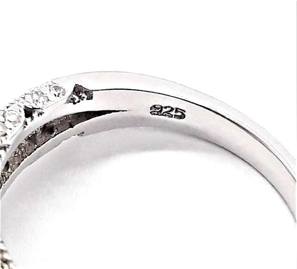 Cubic Zirconia Dress / Engagement type Sterling Silver Ring - 5.6g