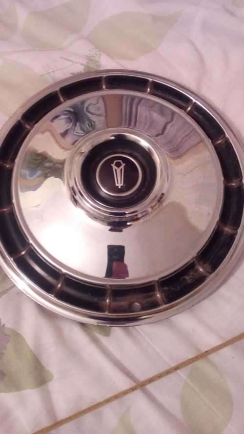 Vintage 1966 Plymouth Barracuda 13# Hubcap - Sells for over R4000!