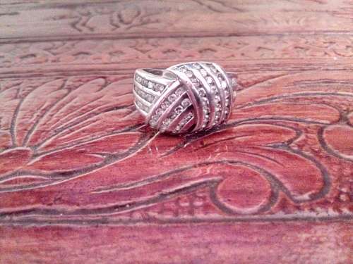 Beautiful Sterling Silver Designer Ring