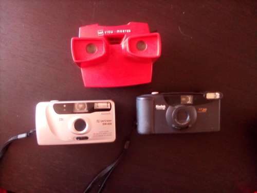 Lot of old school cameras and View Master Classic