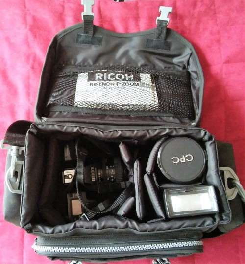 Ricoh KR-10M SLR 35mm film manual focus camera PLUS Ricoh Rikenon P Zoom lens