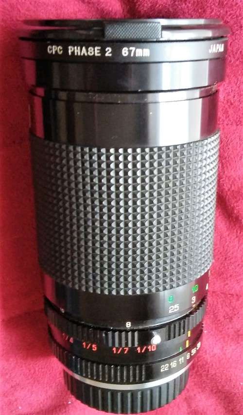 Ricoh KR-10M SLR 35mm film manual focus camera PLUS Ricoh Rikenon P Zoom lens