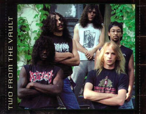 Suffocation - Effigy Of The Forgotten / Pierced From Within