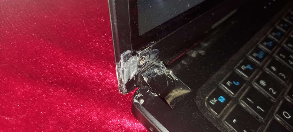 Dell Vostro 5470 i5-4210U 4GB Ram 500GB HDD (Pls Read)