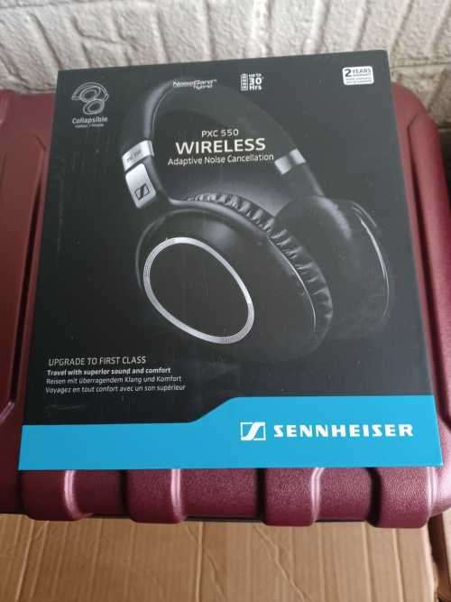 Sennheiser PXC 550 Wireless Headphones including carry case