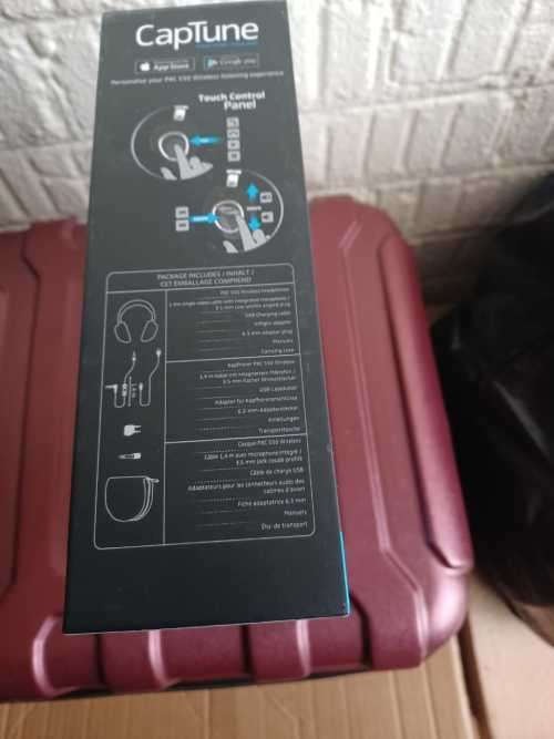 Sennheiser PXC 550 Wireless Headphones including carry case