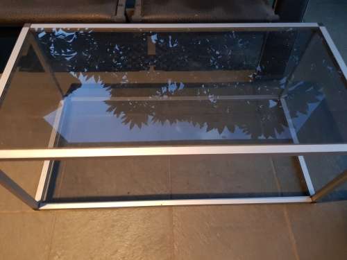 Coffee table with side table