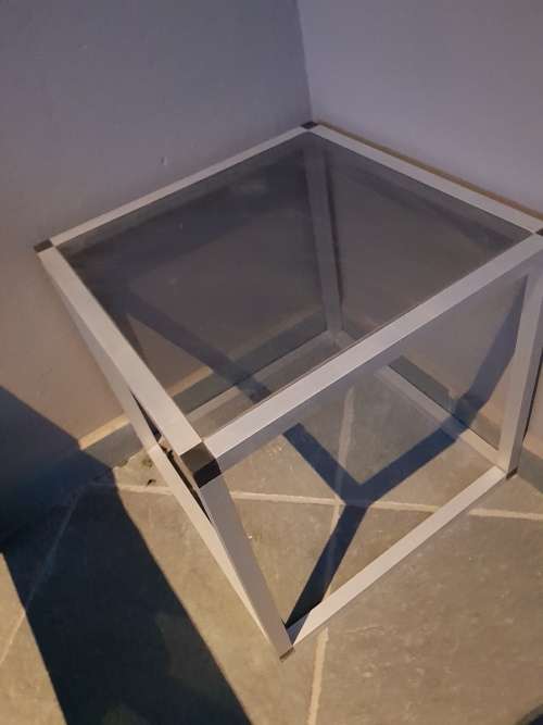 Coffee table with side table