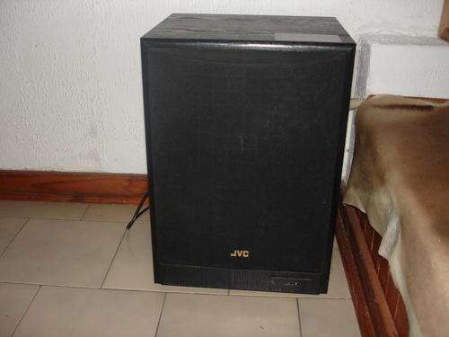 JVC Subwoofer