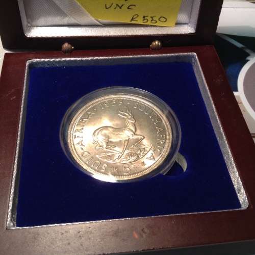 1958 5 Shilling in Rosewood box for free