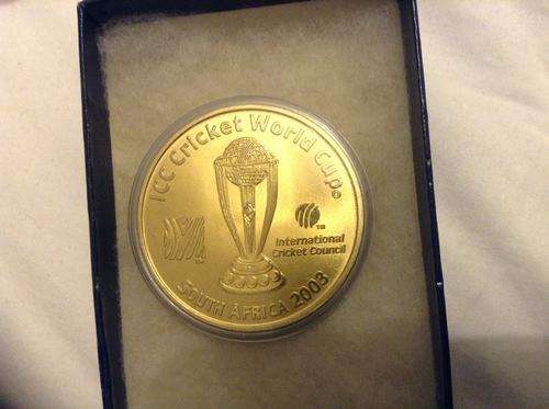 ICC Cricket World Cub 2003  1OZ coin in a Capsule untouched 10 years old