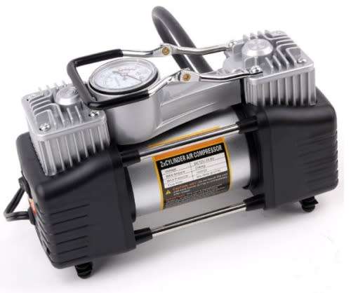 BRAND NEW!!! 2 Cylinder Air Compressor incl. Coil Air Hose and Pressure Gauge