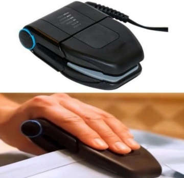 Compact Electrical Touch-Up - Travel Iron - No Water Needed!