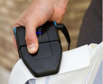 Compact Electrical Touch-Up - Travel Iron - No Water Needed!