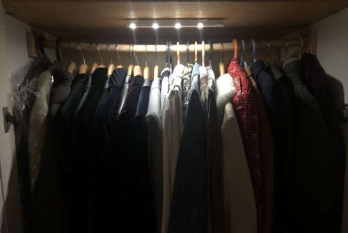 PIR Motion Sensor LED Cabinet / Wardrobe Light - Perfect to Light Up the Dark Spaces.