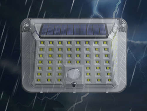 90 LED Solar Powered Wall / Pathway Light with Motion Sensor