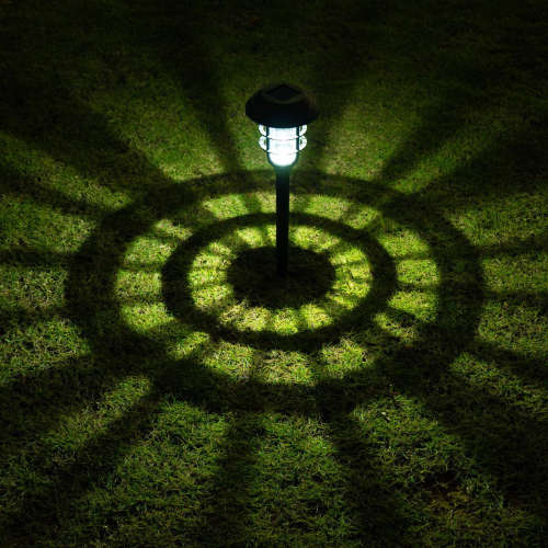 Solar Powered LED Outdoor Garden Pathway Lights - Pack of 6 - Creating a Magnificent Atmosphere!