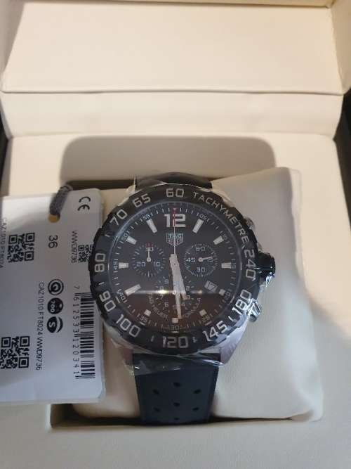 Men's Tag Heuer Aquaracer F1 Chronograph Race Dive Swim Luxury sports watch New Sealed Save 33.33%