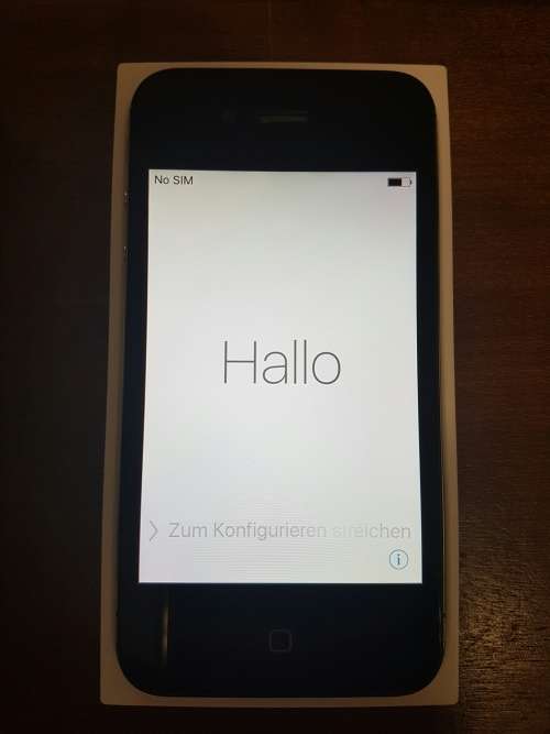 iPHONE 4S 8GB
