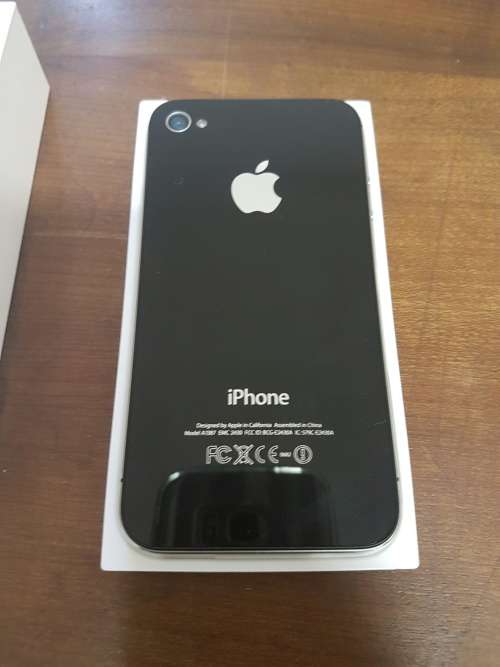 iPHONE 4S 8GB
